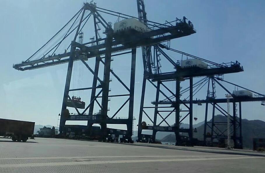 得一<a href='http://www.hrgnw.cn' title='危險品運輸' >危險品運輸</a>