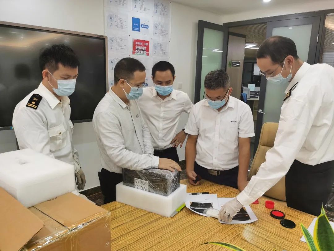 中港<a href='http://www.hrgnw.cn' title='危險品海運' >危險品海運</a>