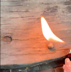 <a href='http://www.hrgnw.cn' title='危險(xiǎn)品運(yùn)輸' >危險(xiǎn)品運(yùn)輸</a>